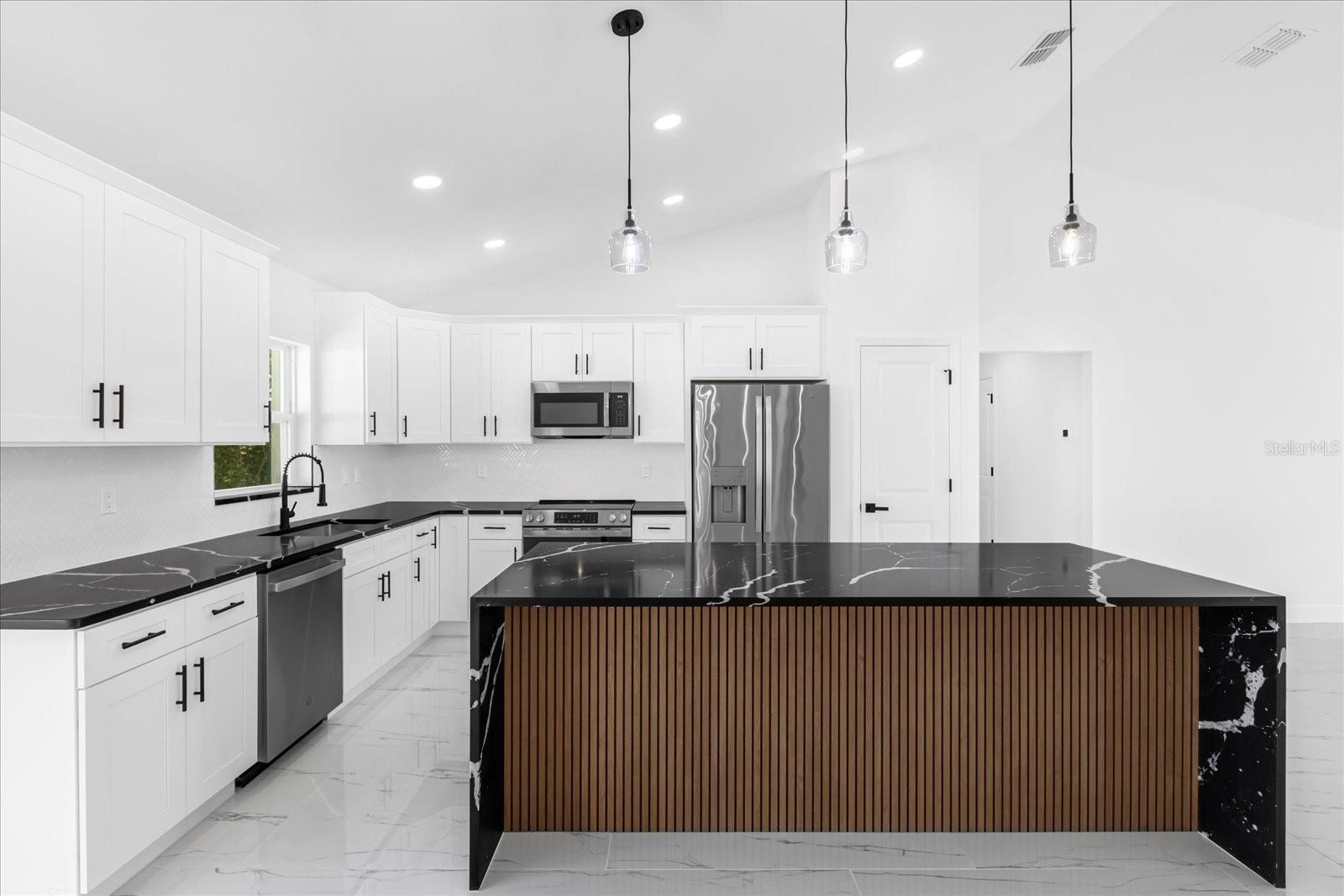 SILVER SPGS SHORES UNIT 24 - Residential