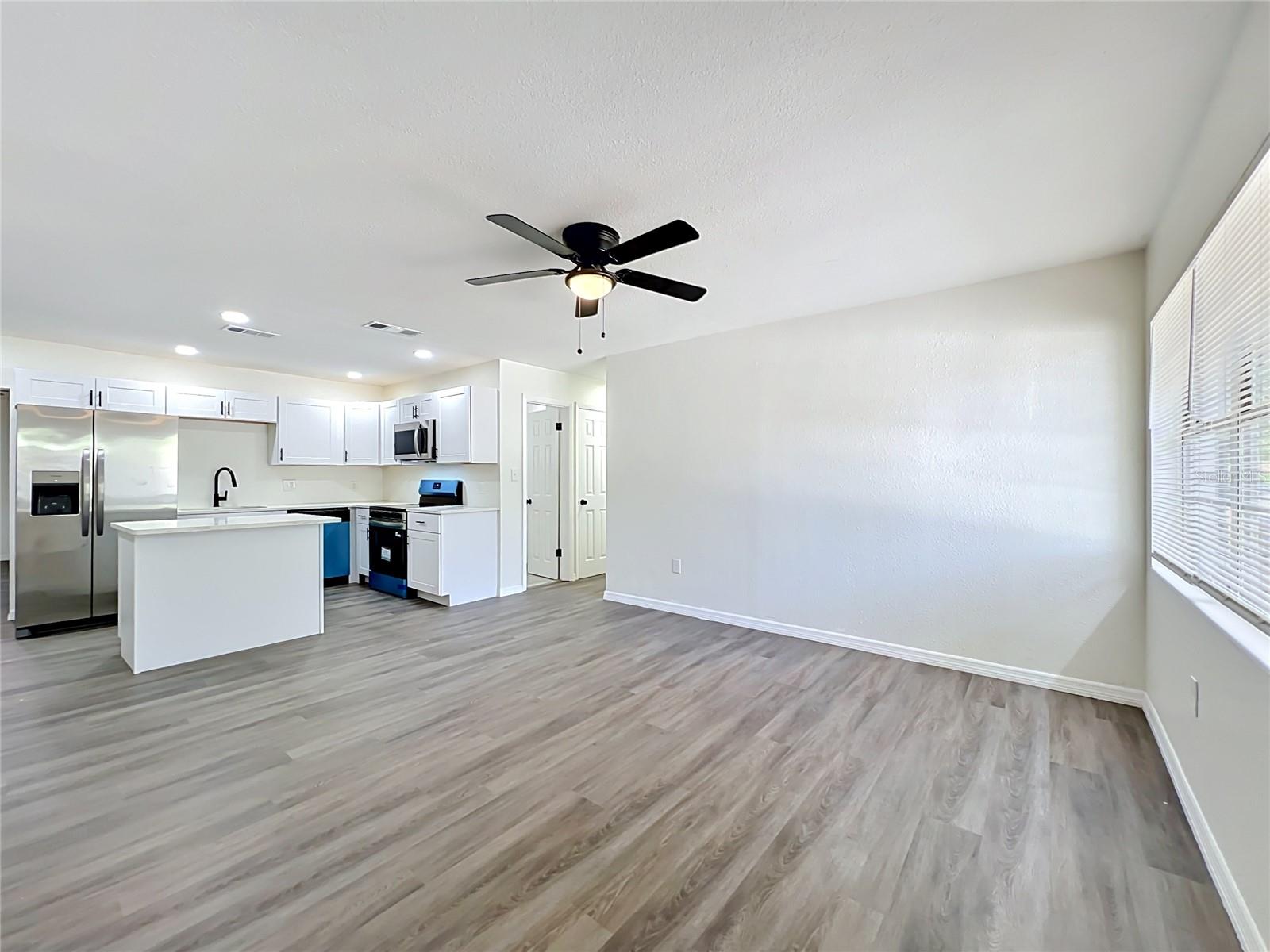 EVANS VILLAGE - Residential