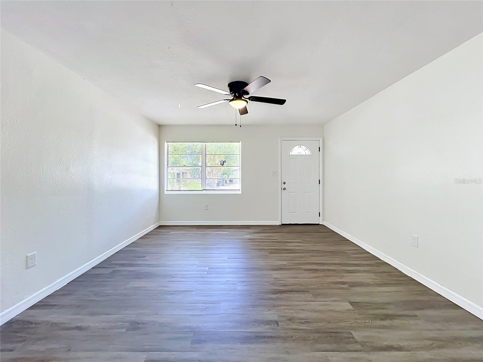 EVANS VILLAGE - Residential