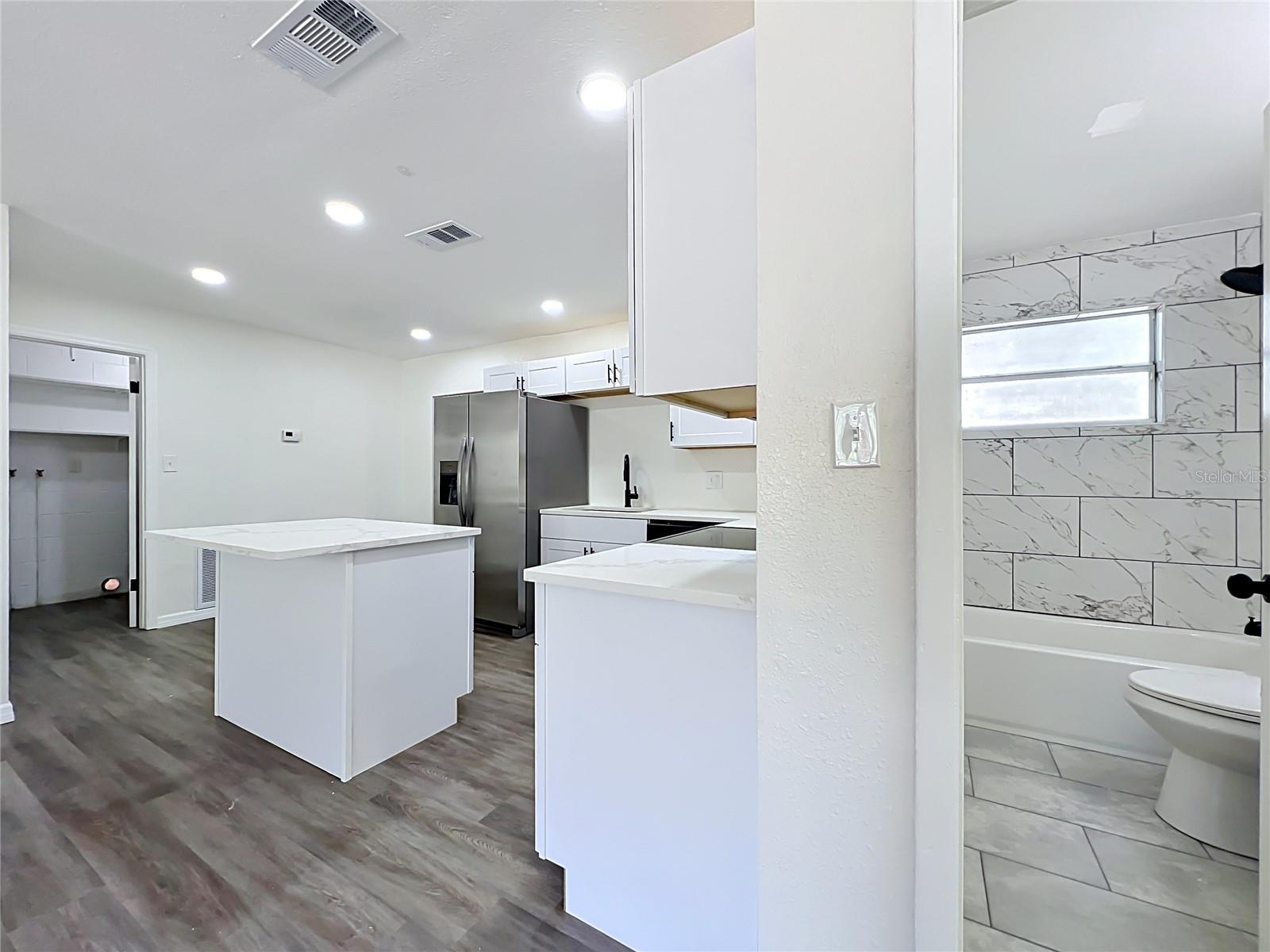 EVANS VILLAGE - Residential
