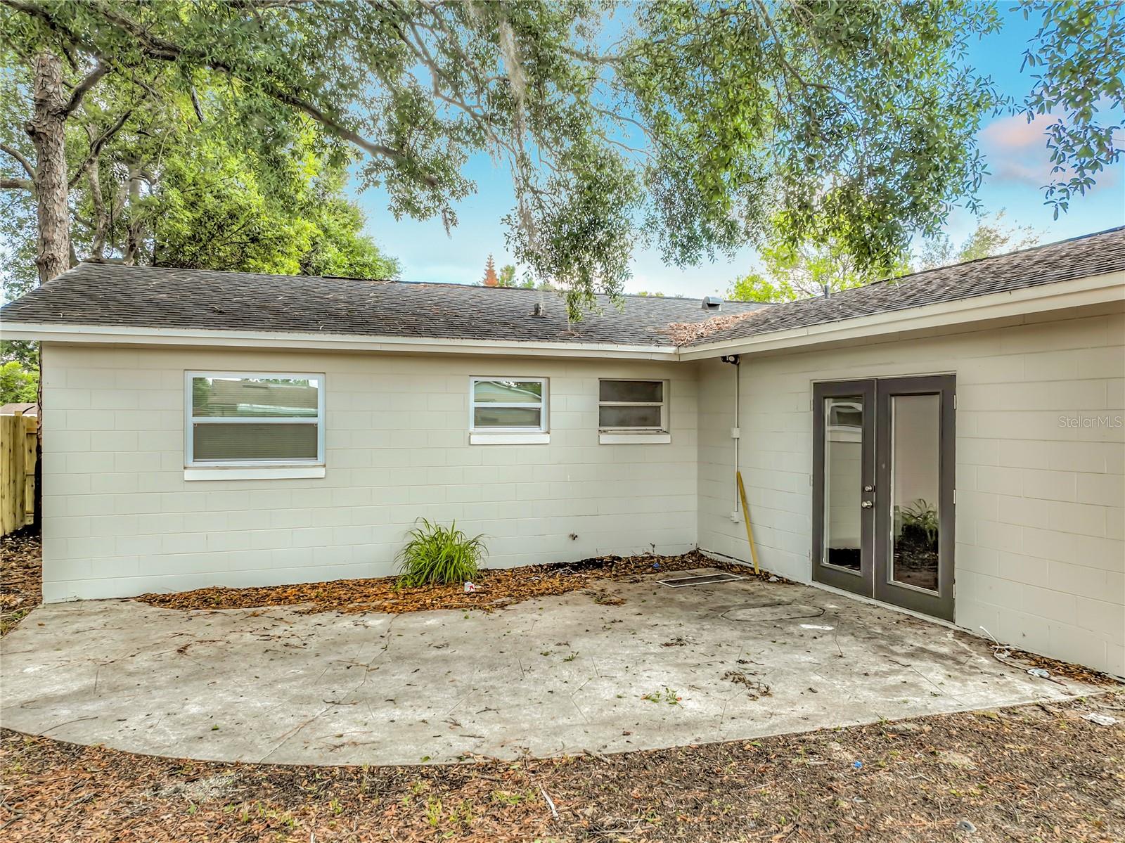 EVANS VILLAGE - Residential