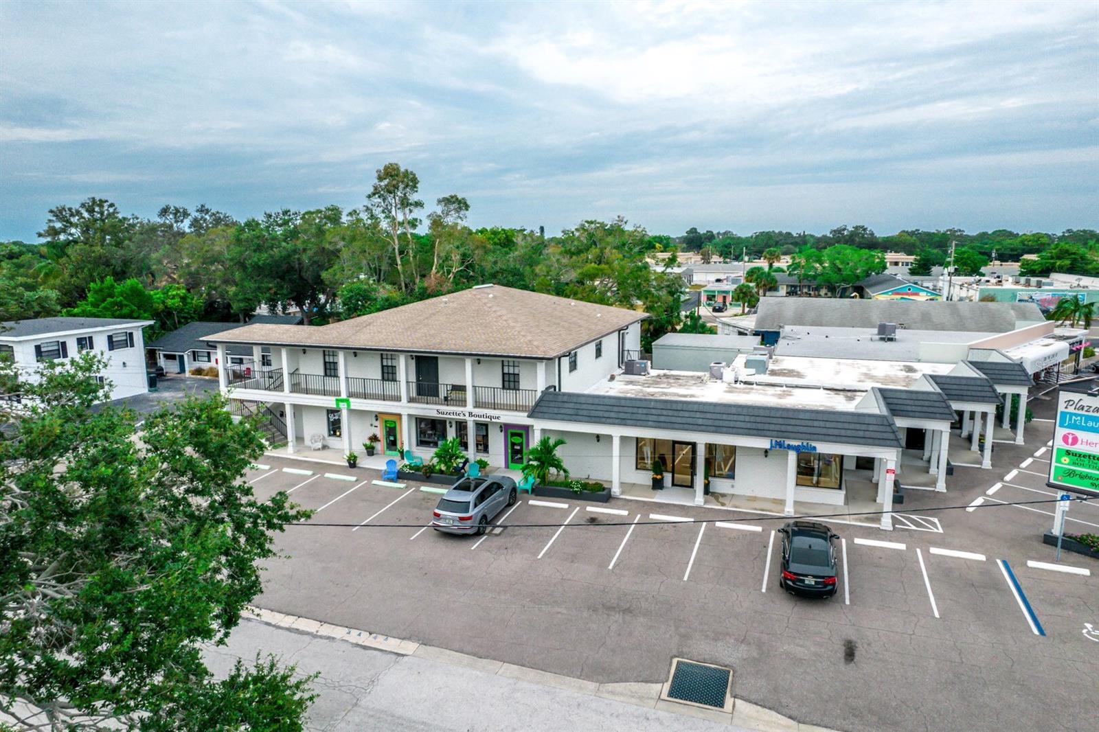 400 INDIAN ROCKS ROAD N
