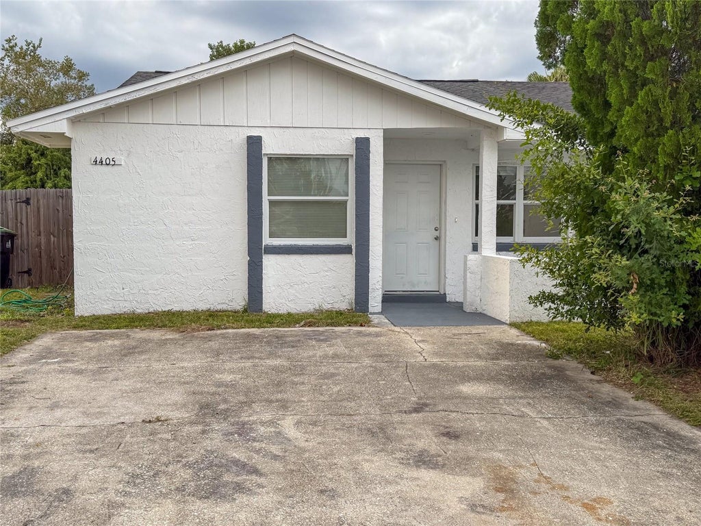 Photo of 4405 Continental Boulevard, Orlando, FL 32808 (MLS # O6446656)