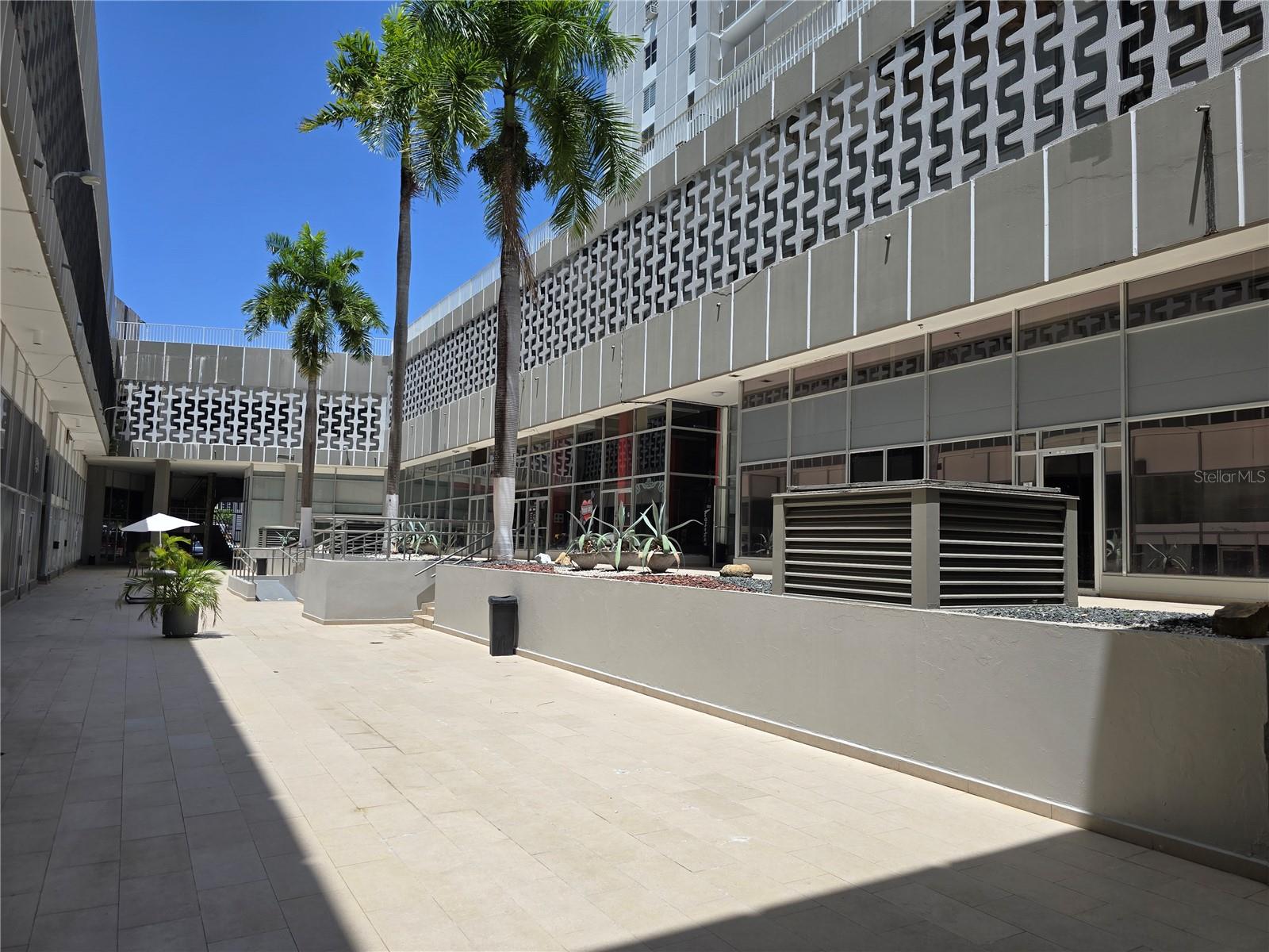 COND EL CENTRO I - Residential