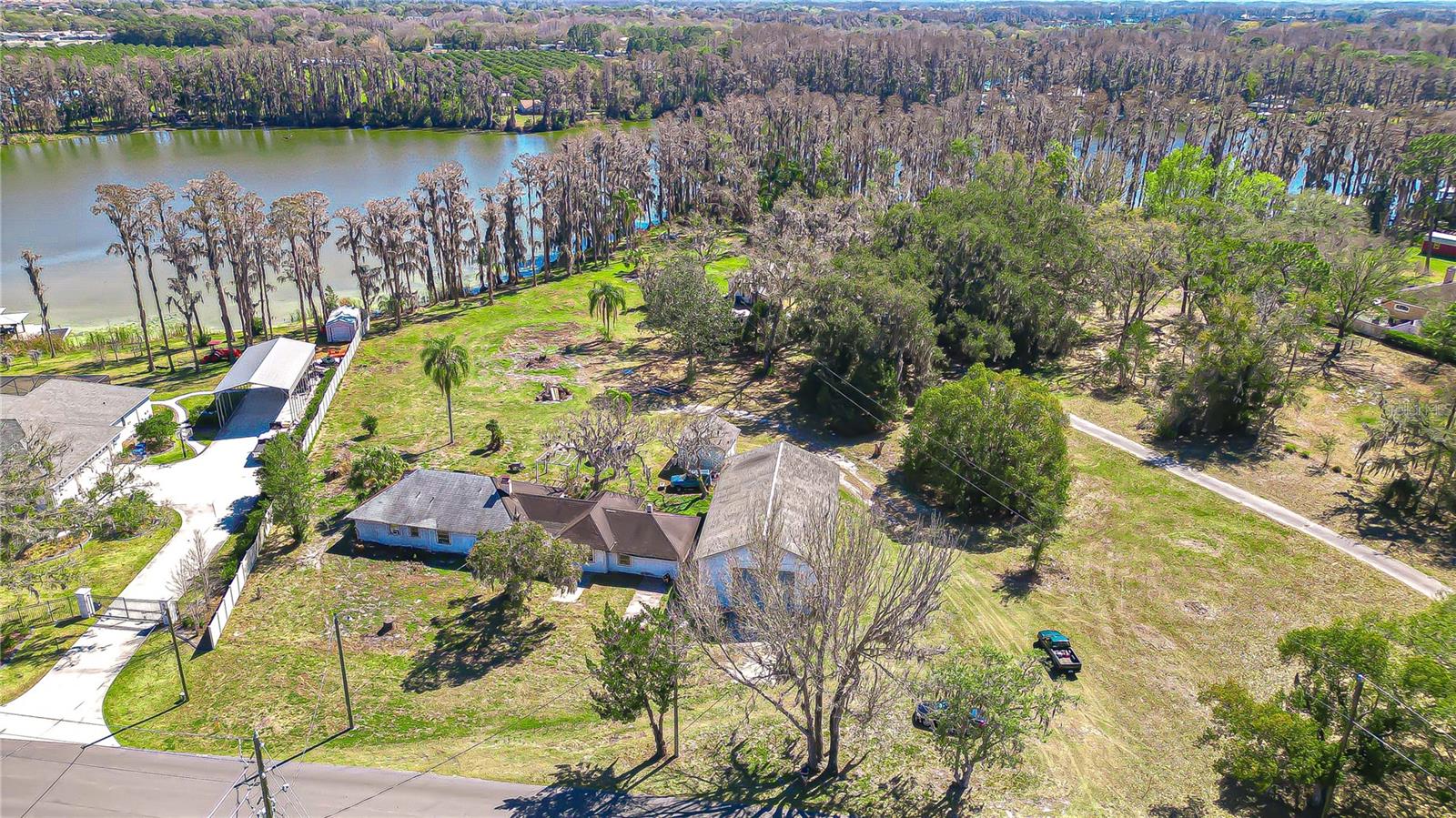 IVELMAR ESTATES - Residential