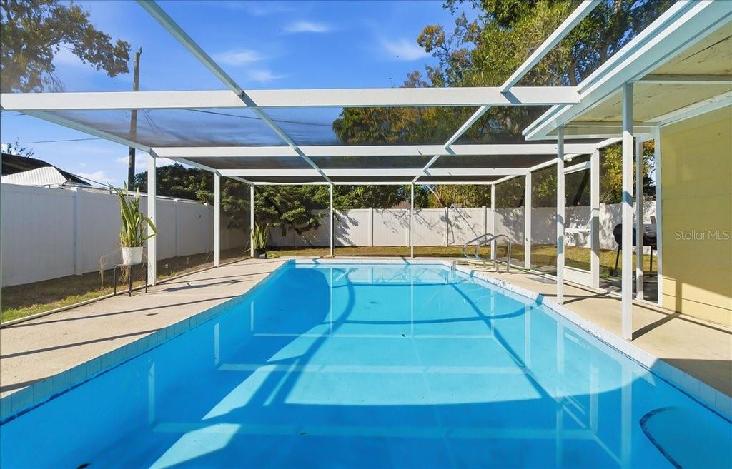 Photo of 305 N Conrad Avenue, Sarasota, FL 34237 (MLS # A4681936)