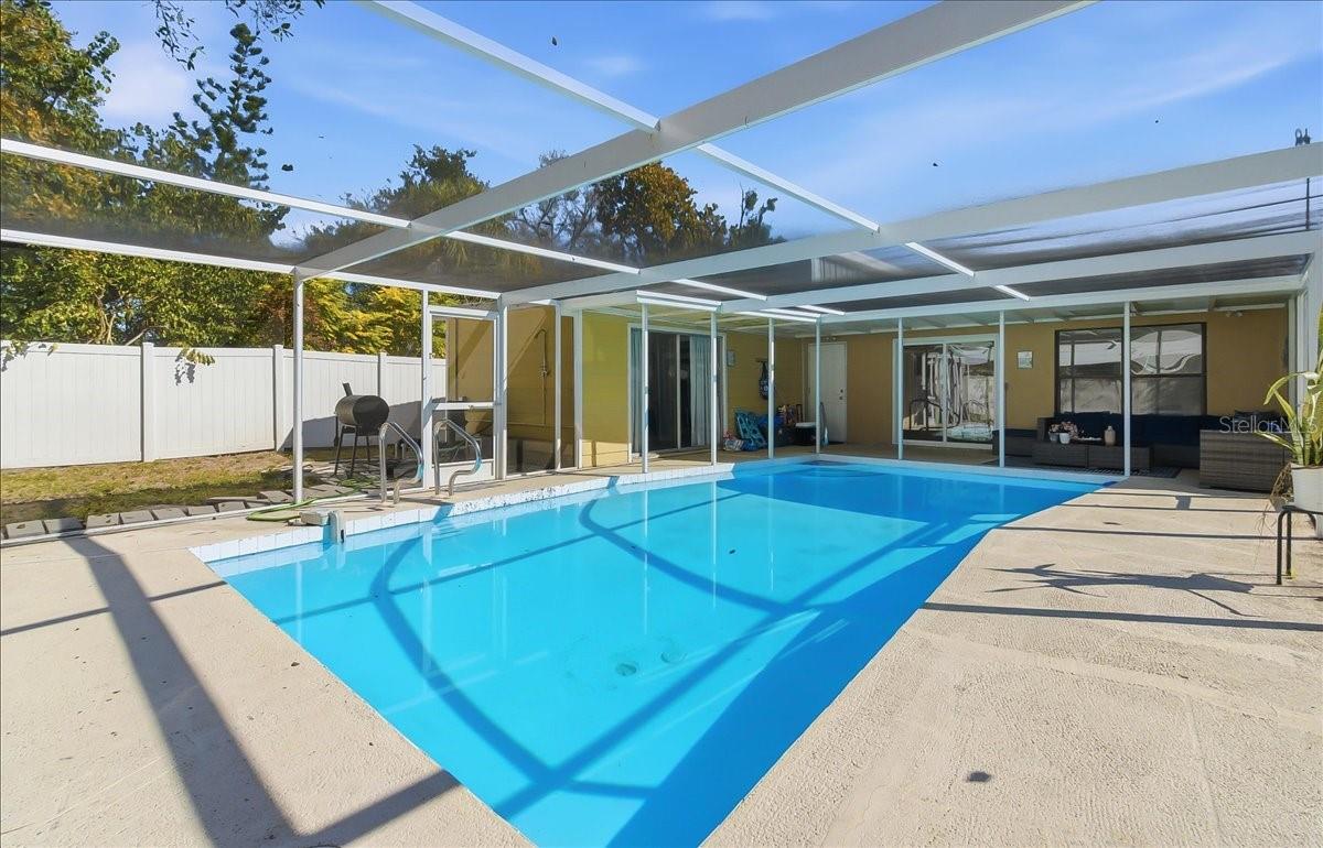 AVION OF - Residential