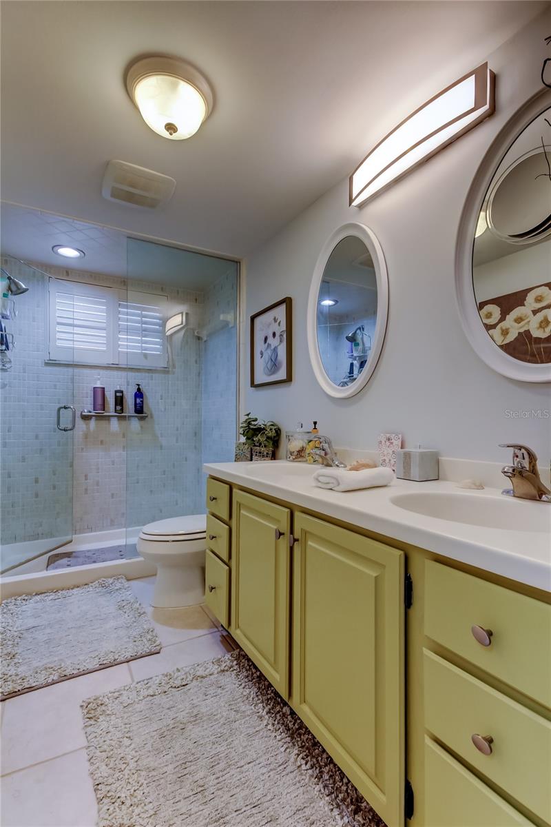 BAYWAY ISLES POINT BRITTANY FOUR - Residential Lease