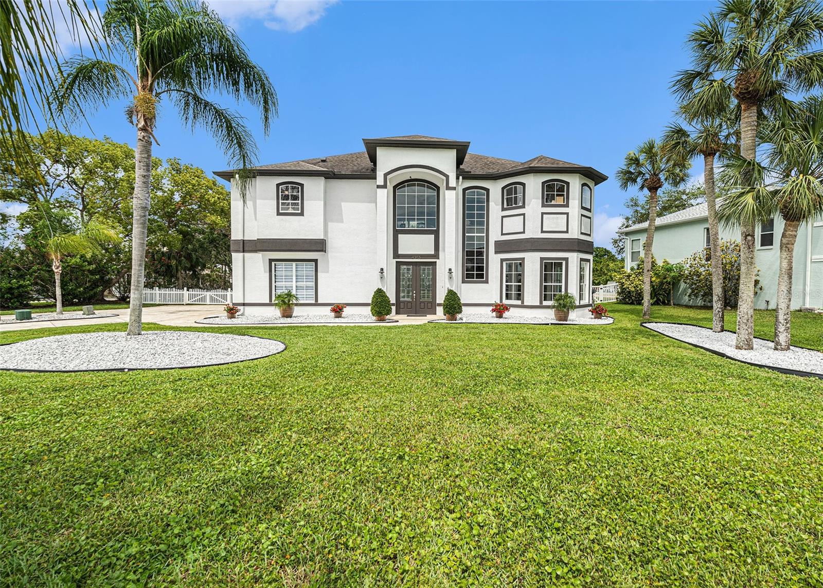 GULF HARBORS WOODLANDS - Residential