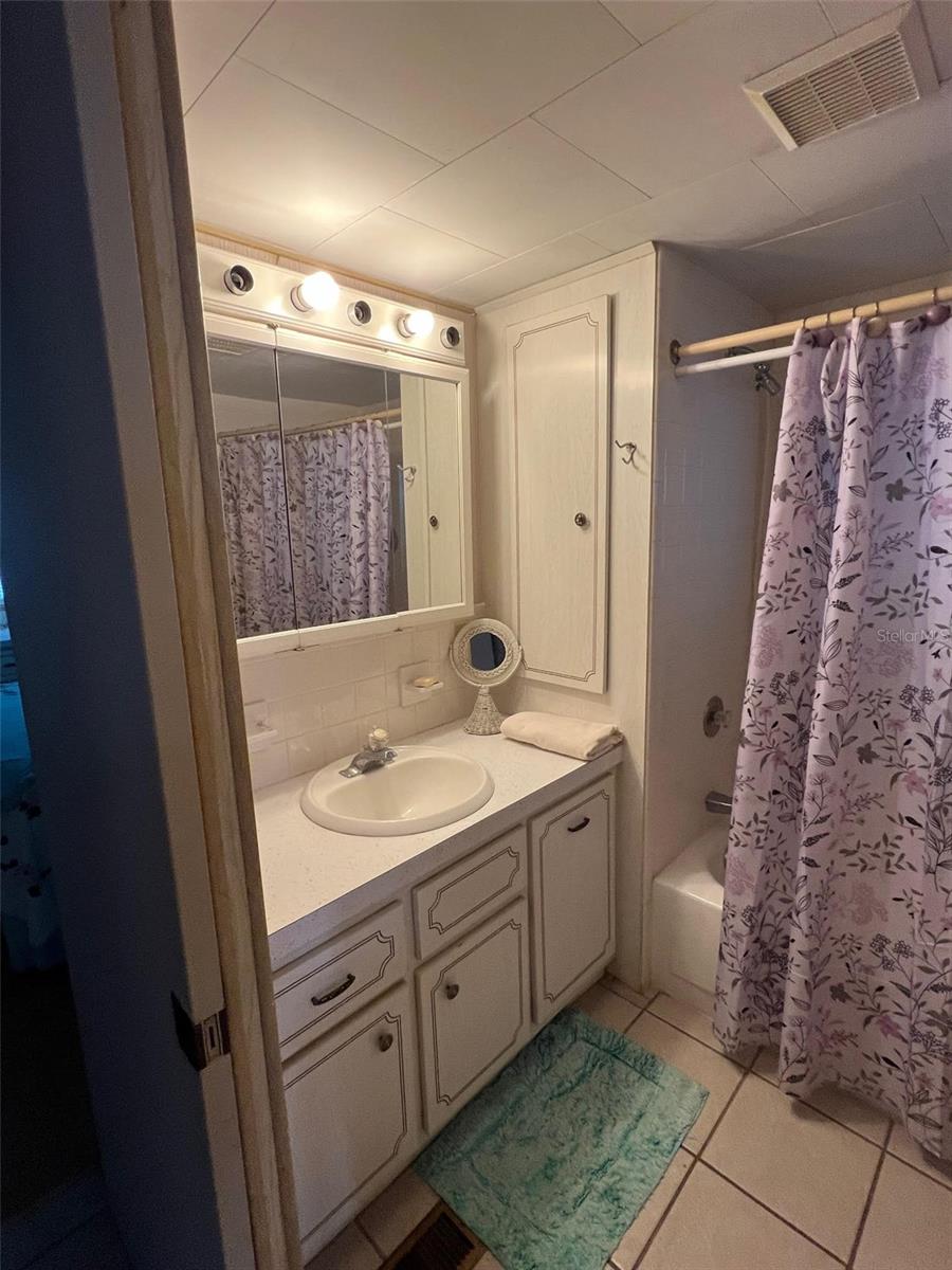 DORAL RO ASSOCIATION INC UNREC - Residential