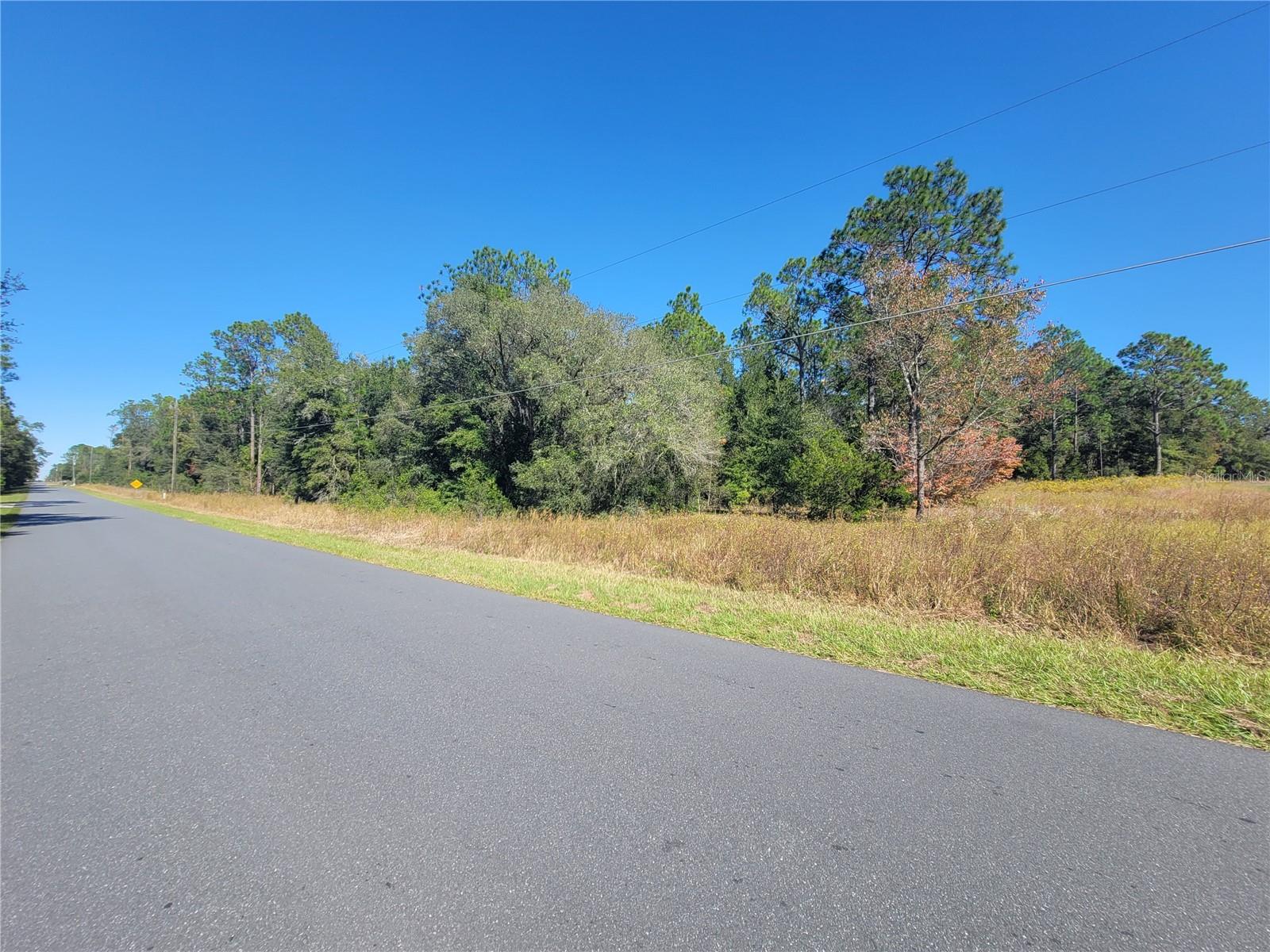 RAINBOW LAKES ESTATE - Land