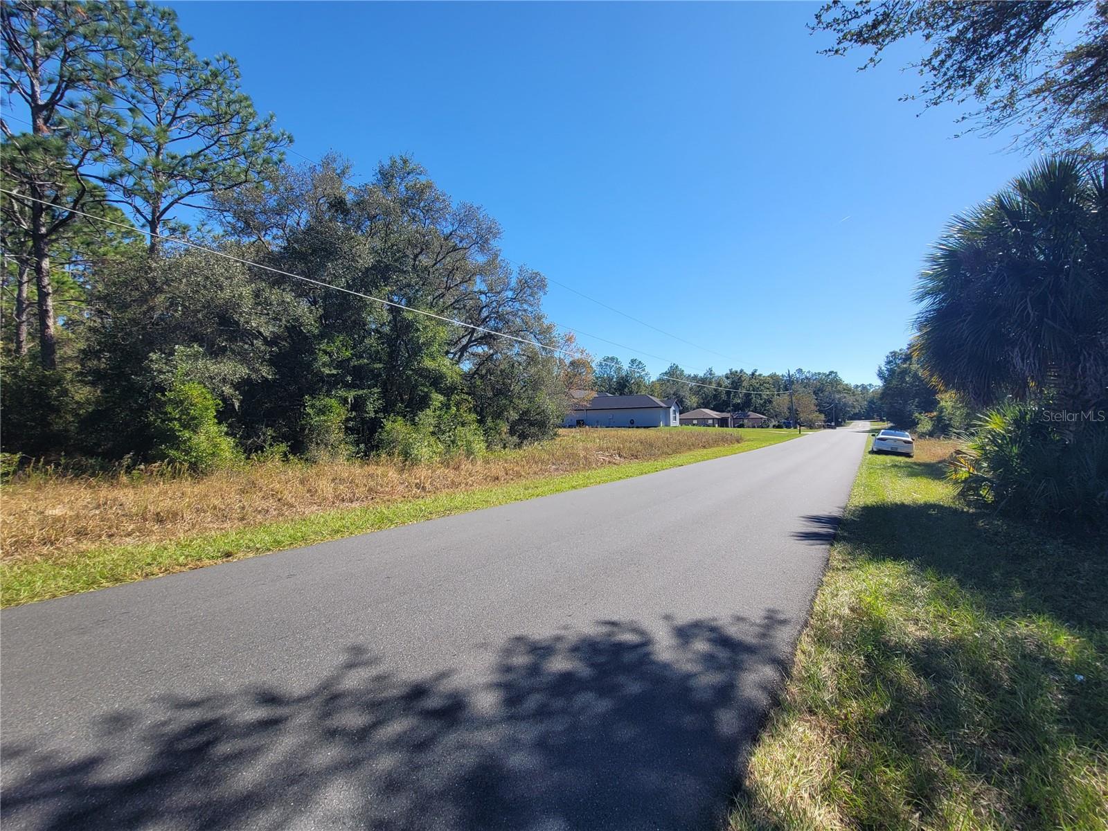 RAINBOW LAKES ESTATE - Land