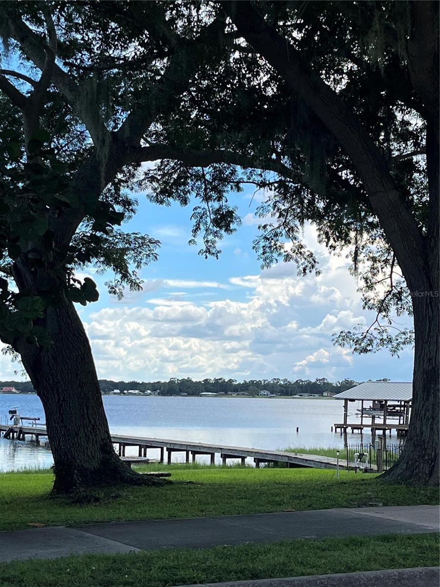 LEISURE LAKES SEC 01 - Residential