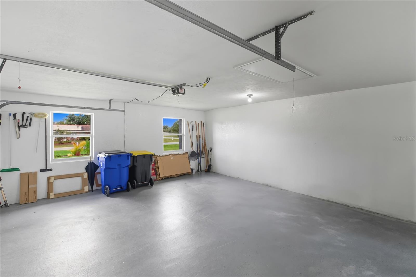 LEISURE LAKES SEC 01 - Residential