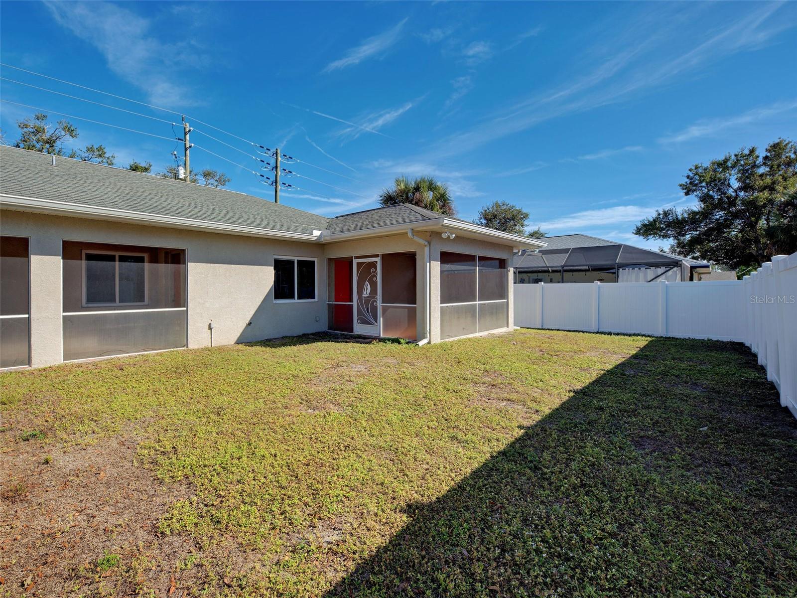 SOUTH VENICE - Residential