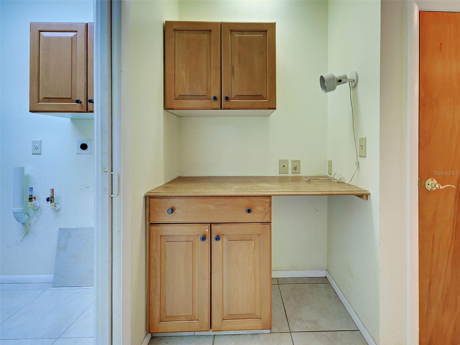 SOUTH VENICE - Residential