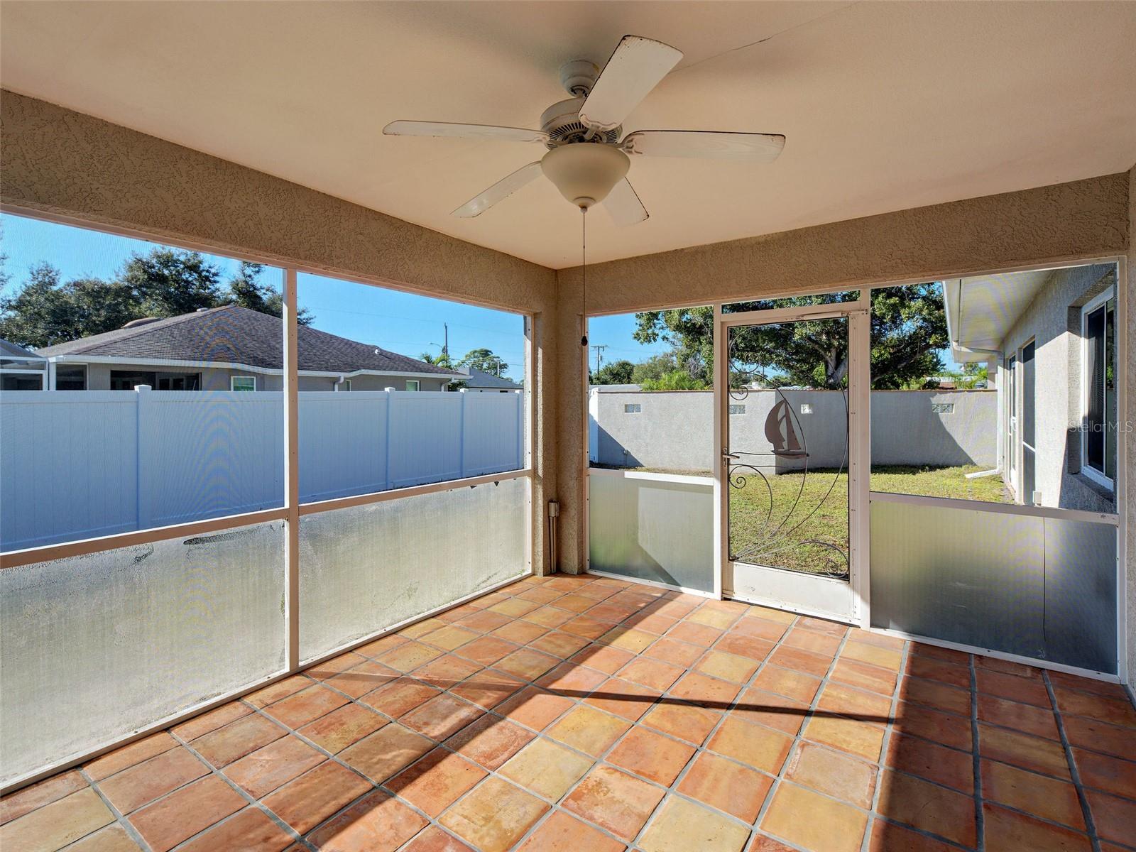 SOUTH VENICE - Residential