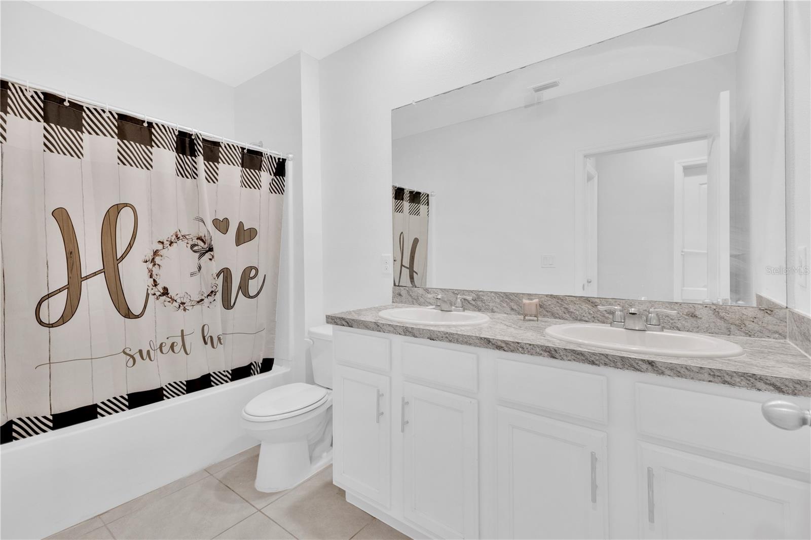 LAKE CHARLES RESIDENCE PH 1A - Residential