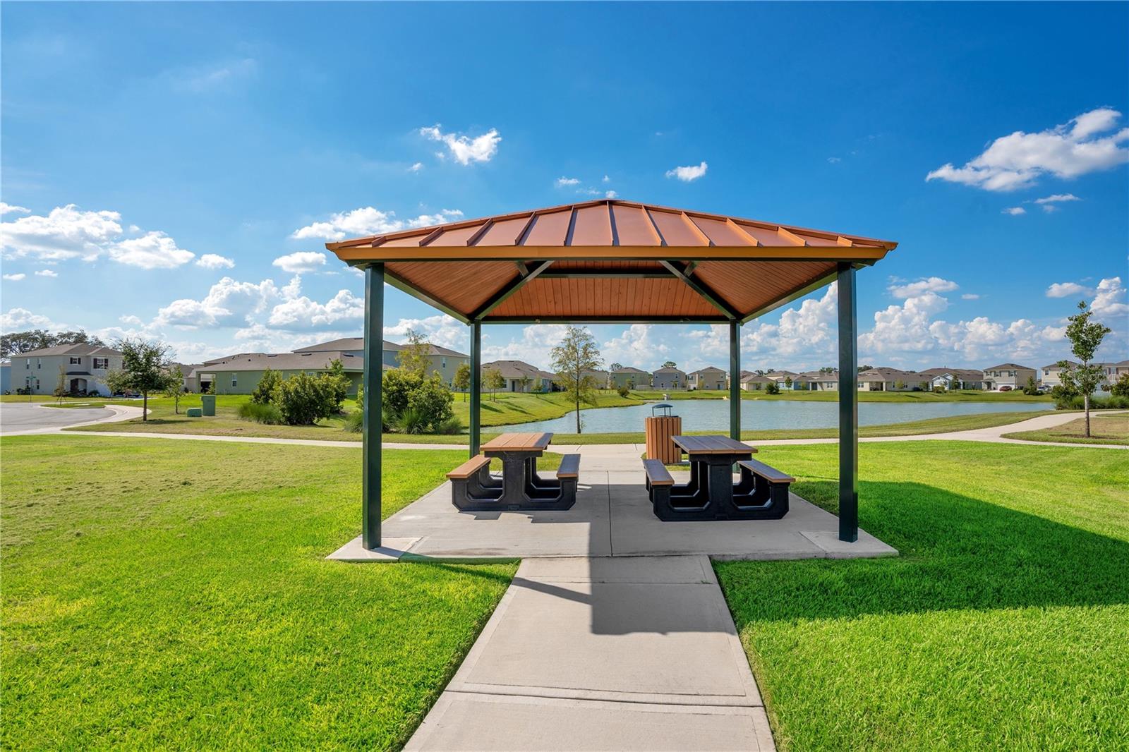 LAKE CHARLES RESIDENCE PH 1A - Residential