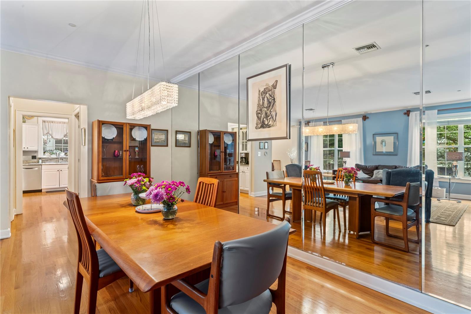 OAKMONT TWNHMS - Residential