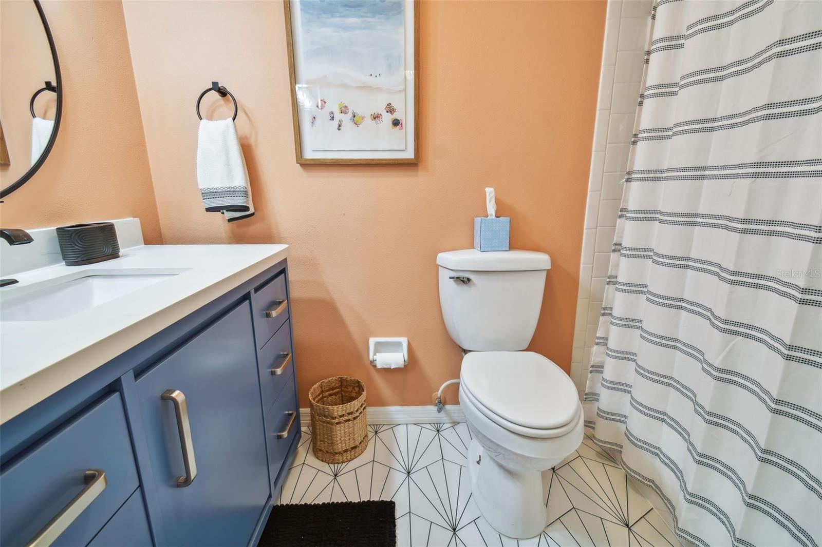 LOVERS OAK CONDO - Residential Lease