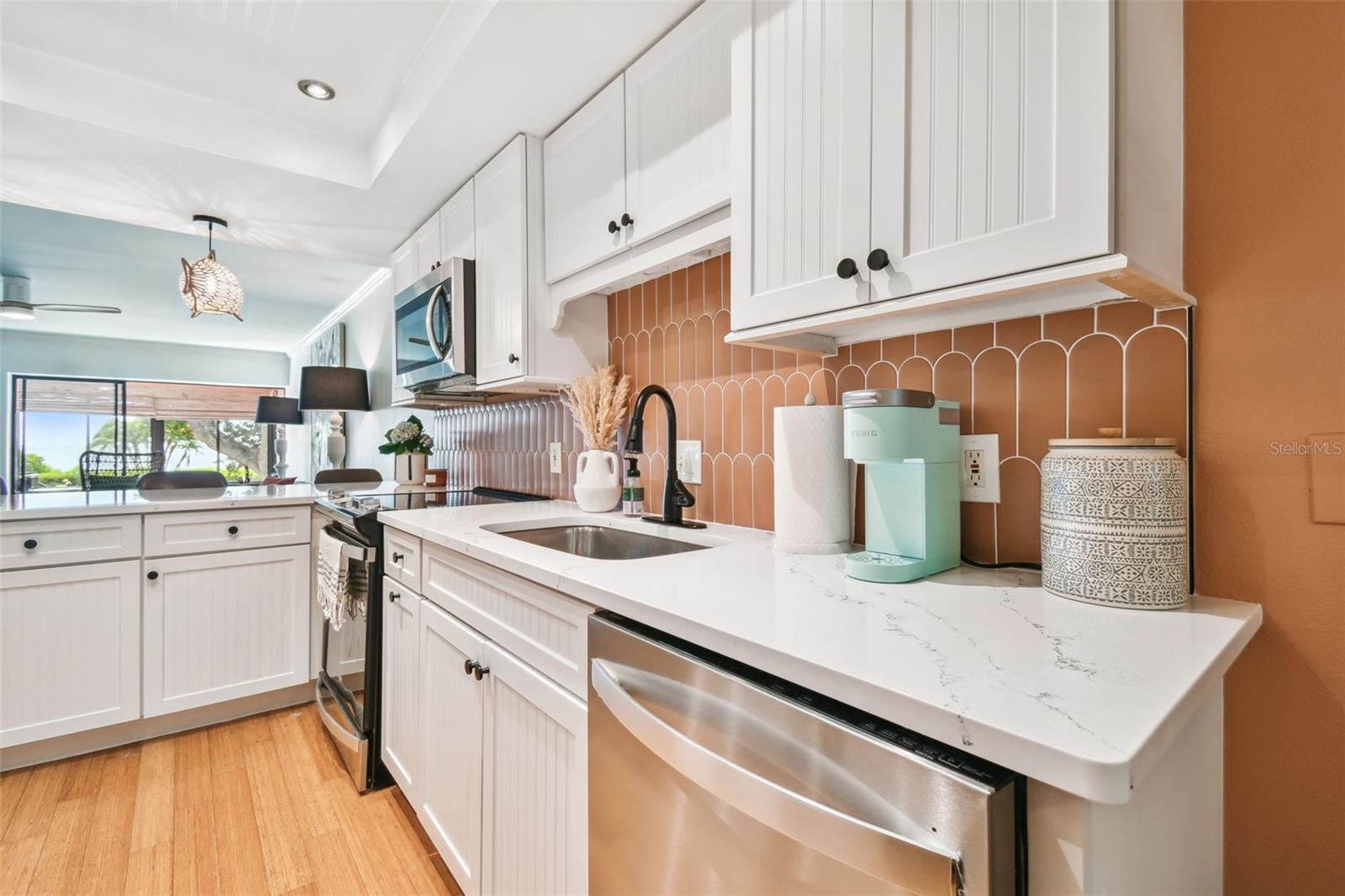 LOVERS OAK CONDO - Residential Lease