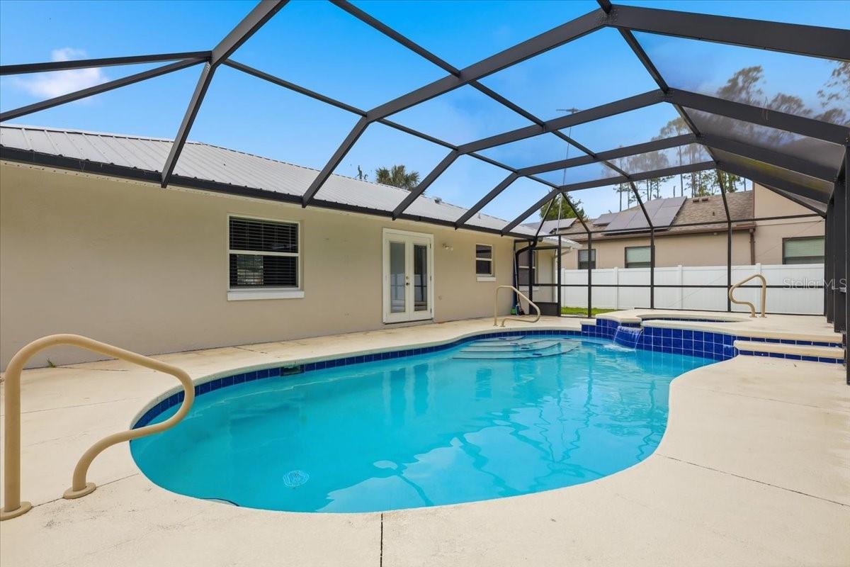SEMINOLE WOODS - Residential