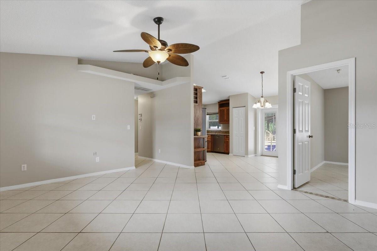 SEMINOLE WOODS - Residential