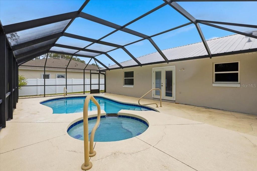 Photo of 72 Smith Trail, Palm Coast, FL 32164 (MLS # FC318752)