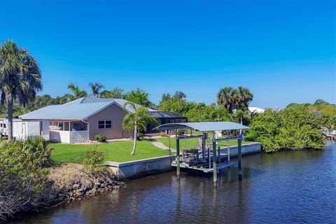 A home in PORT CHARLOTTE