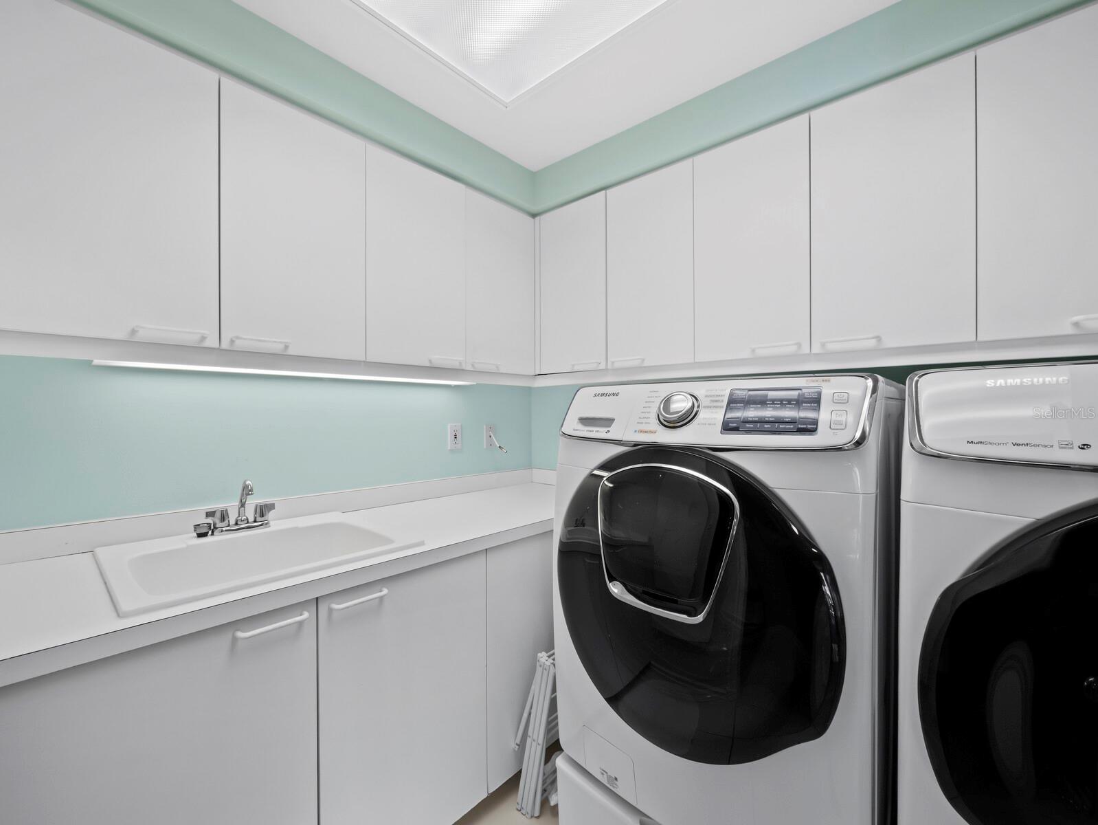 MARINA BAY - Residential