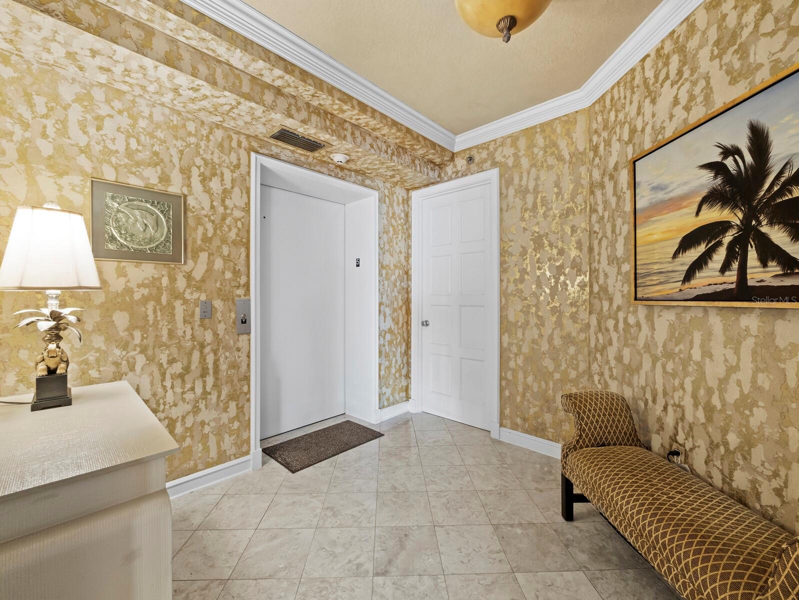 MARINA BAY - Residential