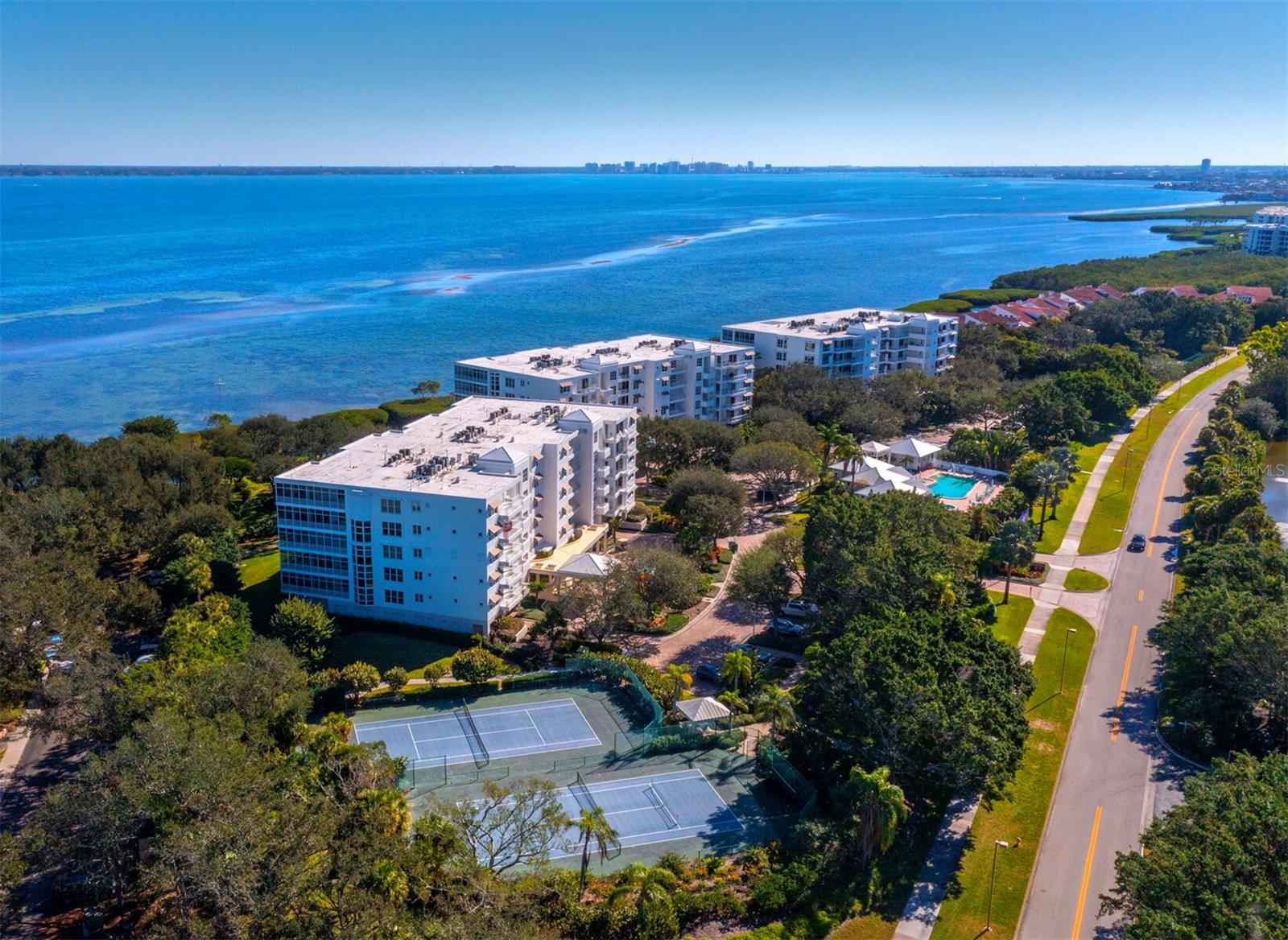 MARINA BAY - Residential