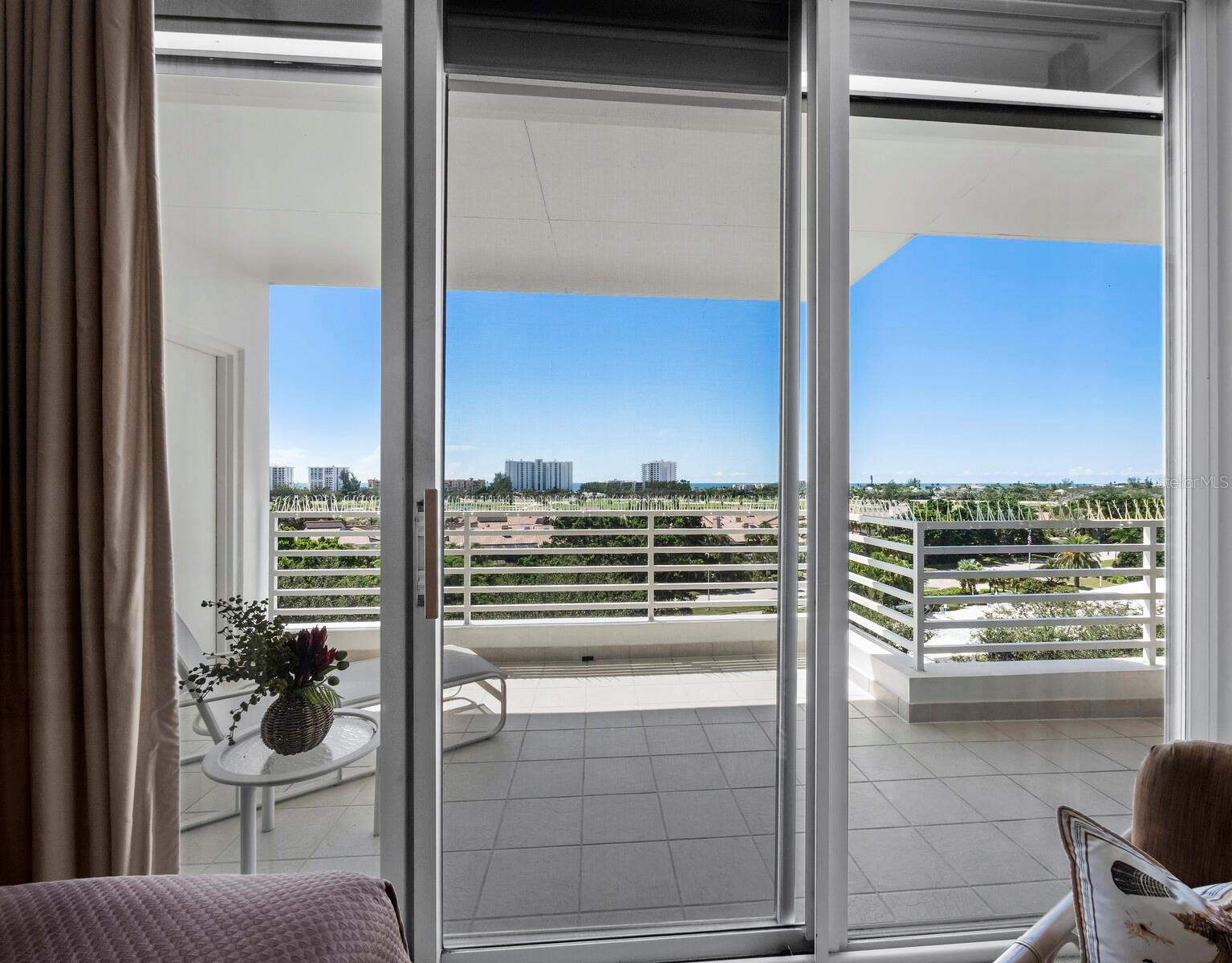 MARINA BAY - Residential