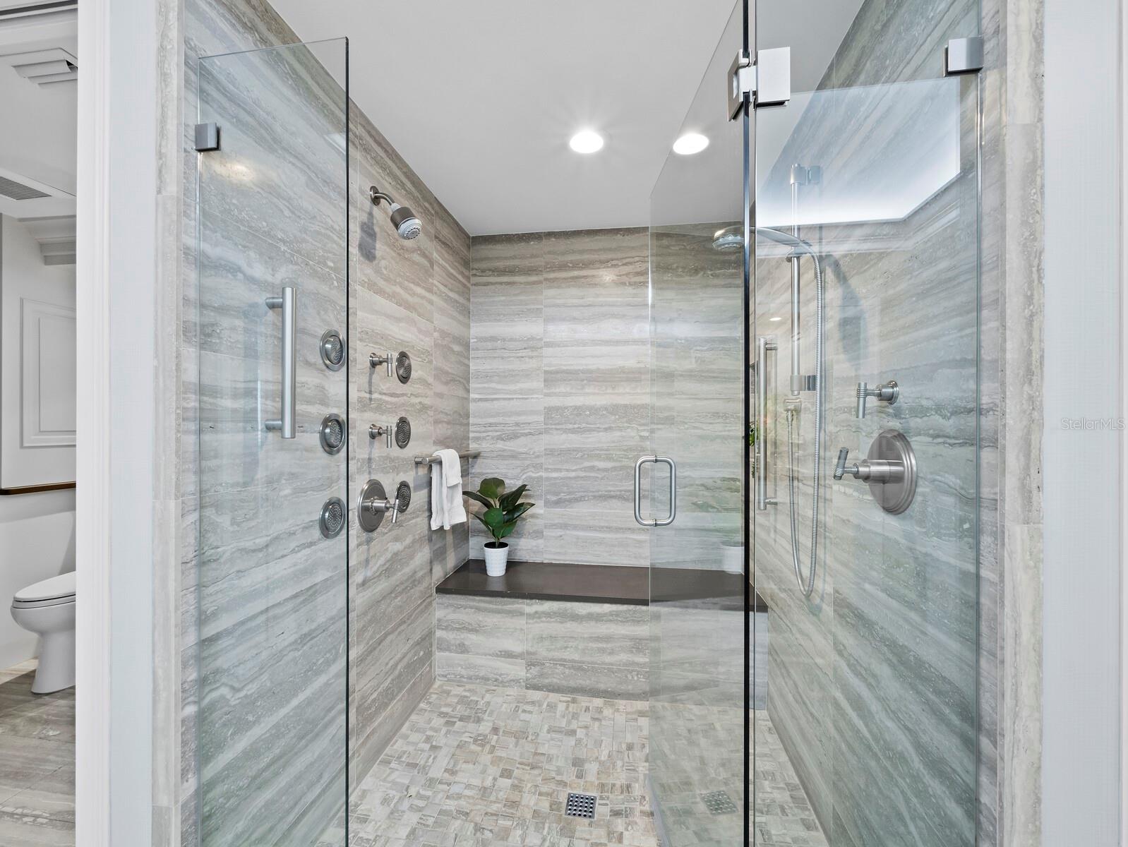 MARINA BAY - Residential