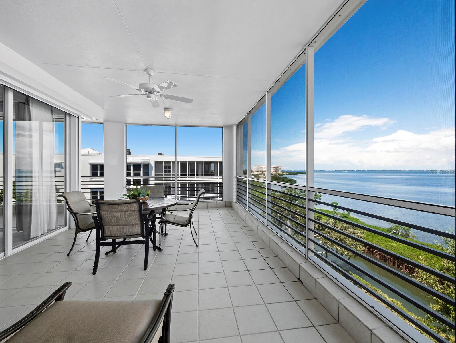 MARINA BAY - Residential