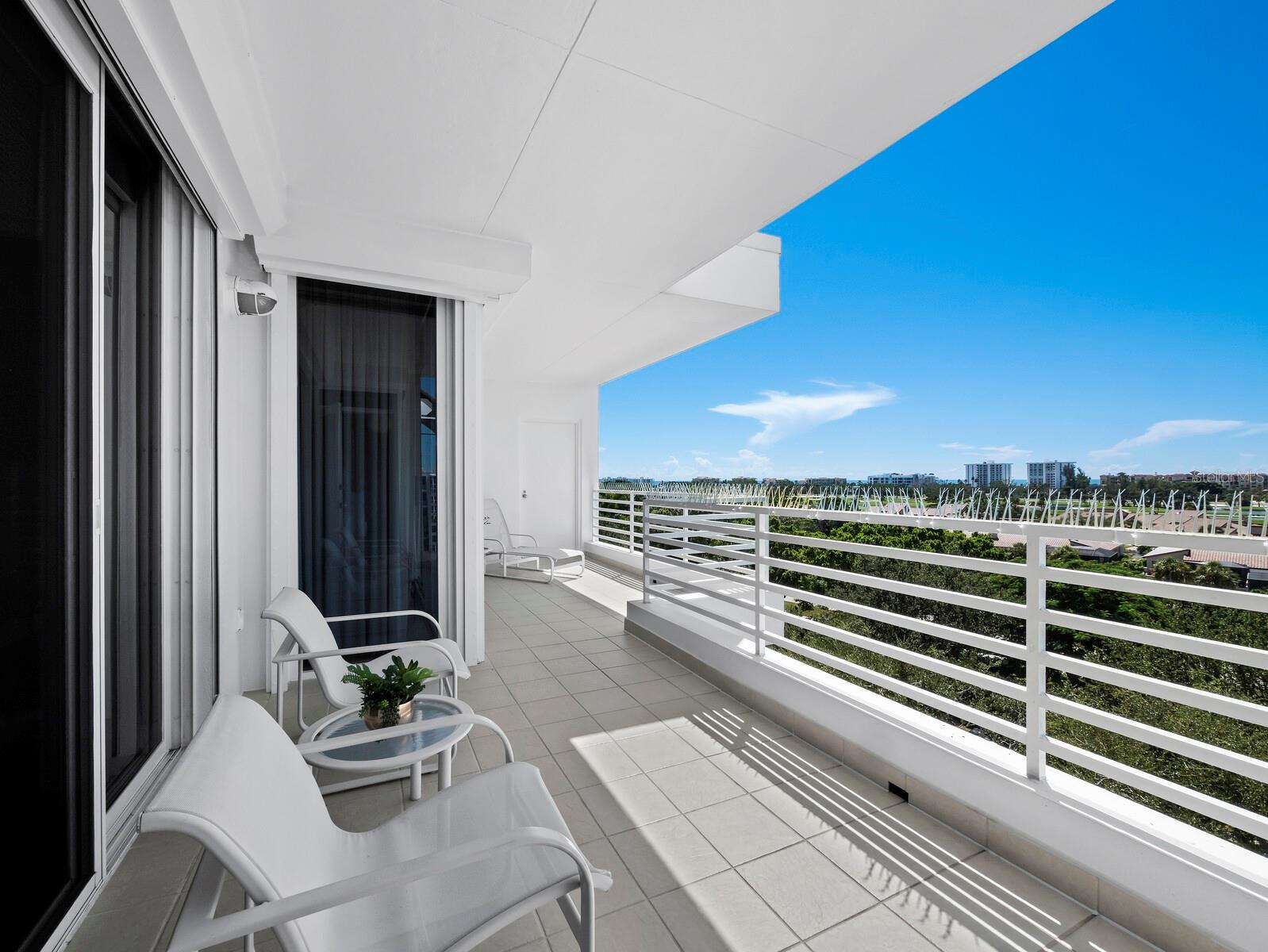 MARINA BAY - Residential