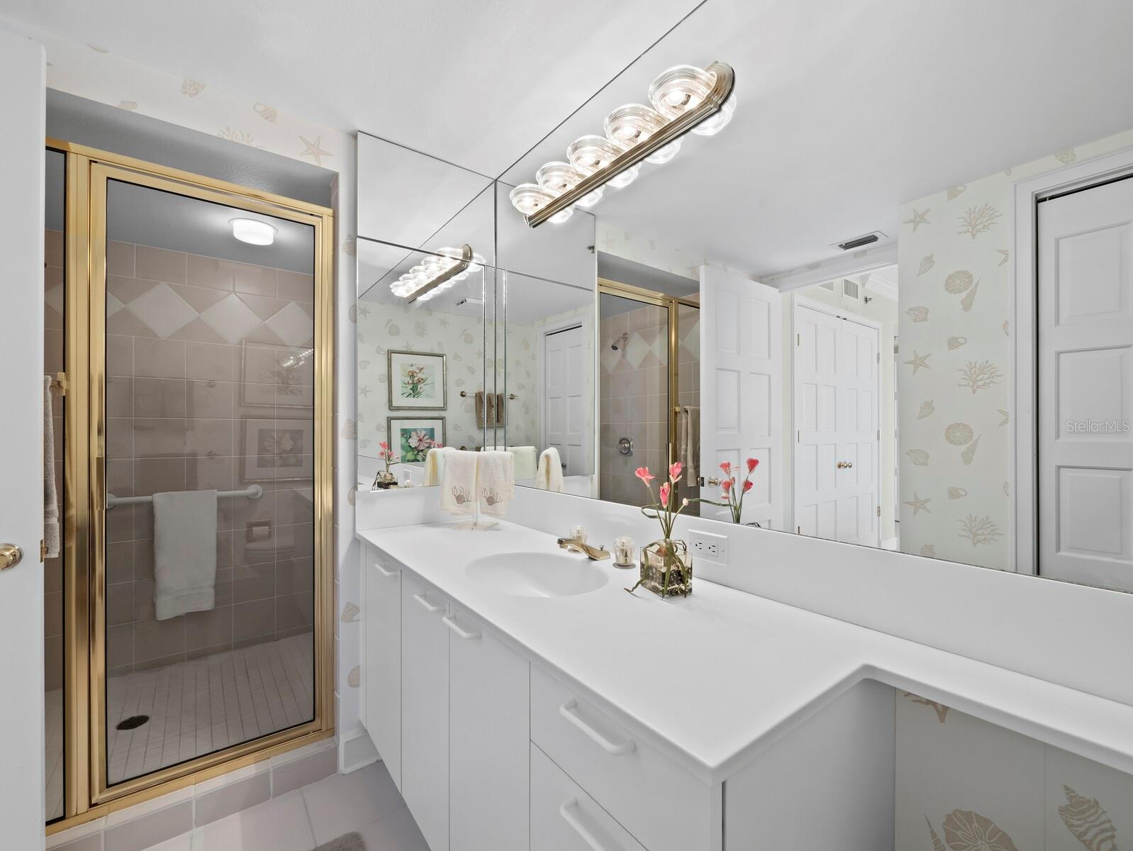 MARINA BAY - Residential