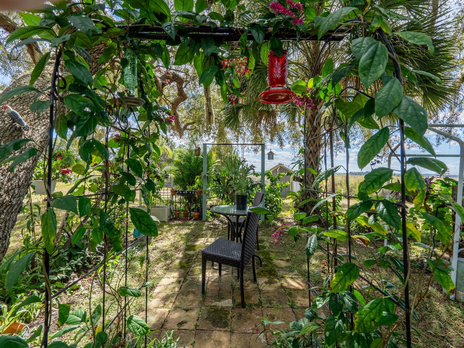 SHERWOOD FOREST - Residential