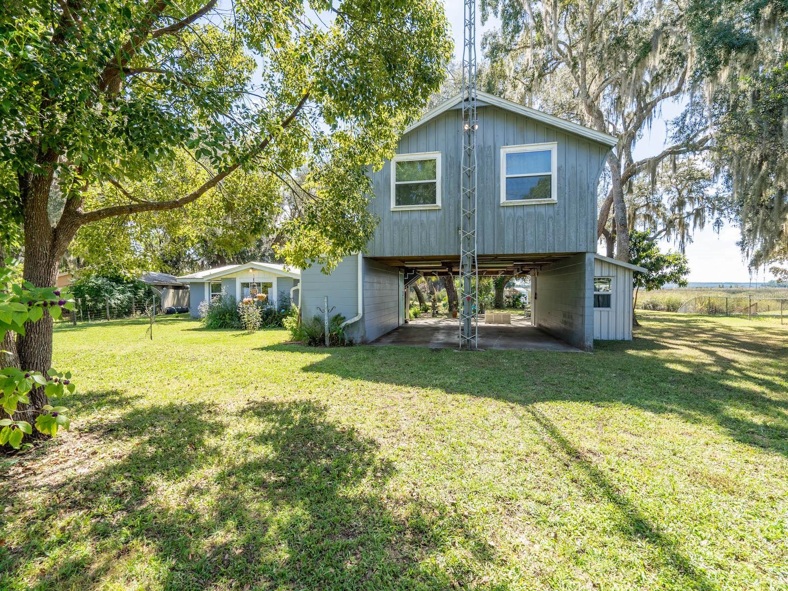 SHERWOOD FOREST - Residential