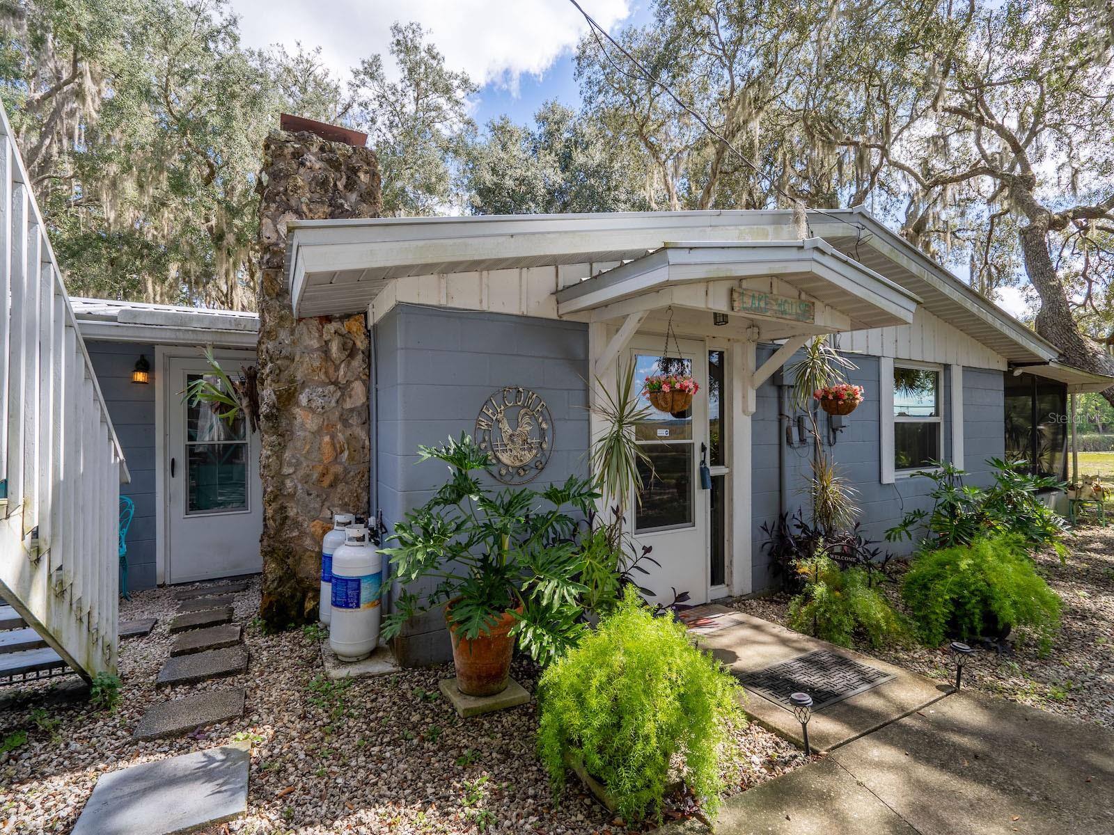 SHERWOOD FOREST - Residential