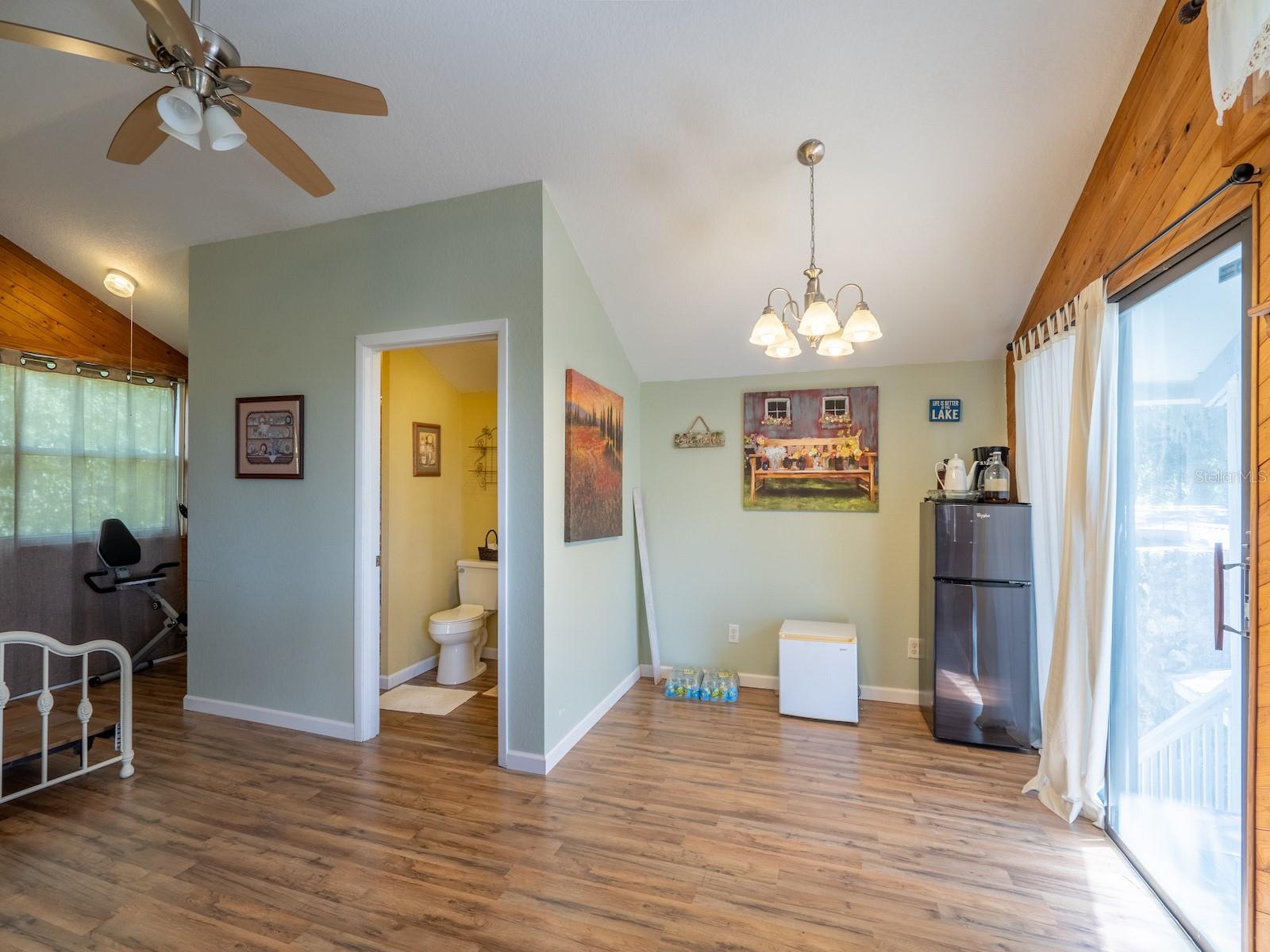 SHERWOOD FOREST - Residential