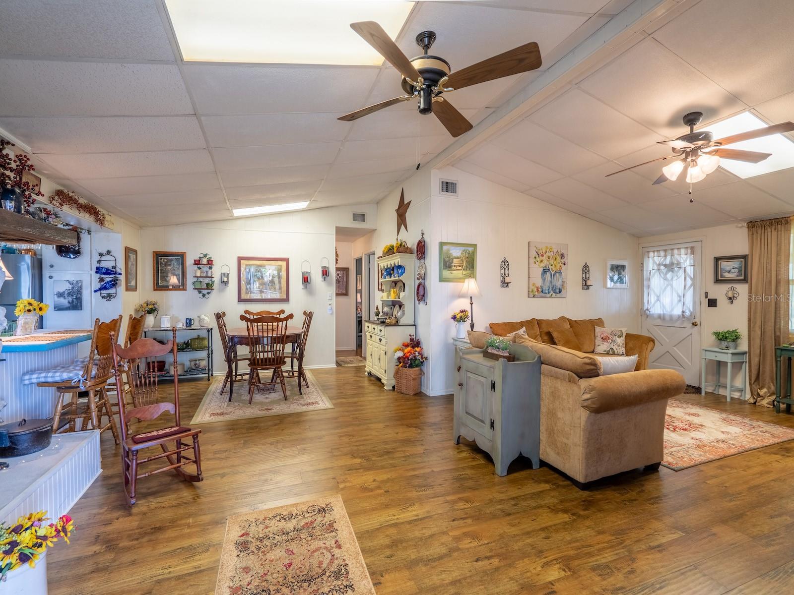 SHERWOOD FOREST - Residential