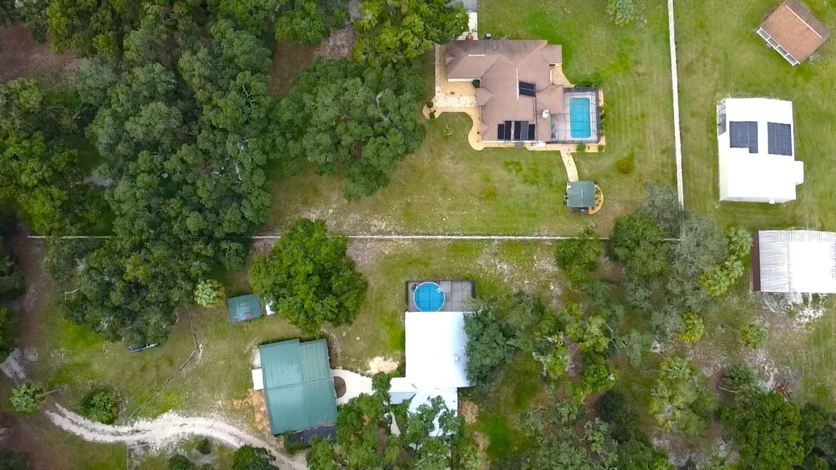 TOWERING OAKS - Residential