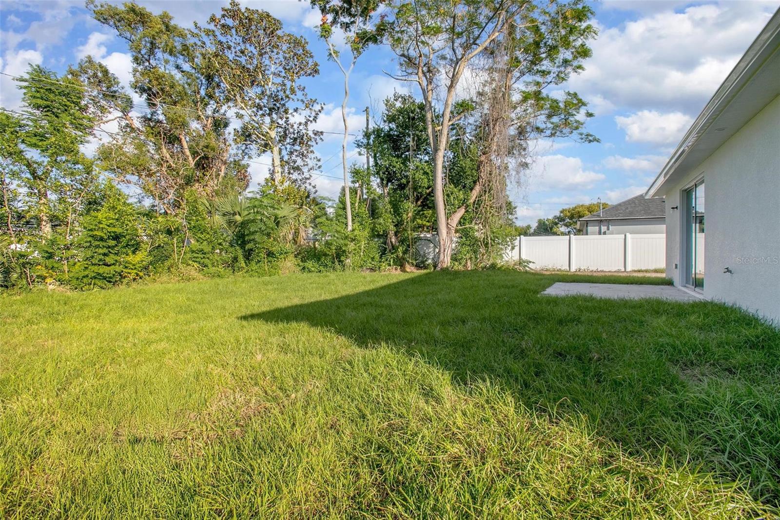 DELTONA LAKES UNIT 05 - Residential