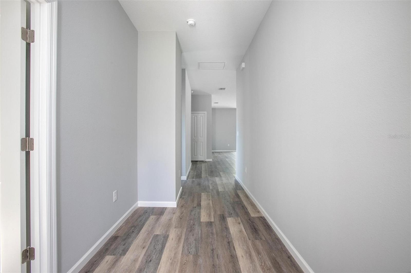 DELTONA LAKES UNIT 05 - Residential