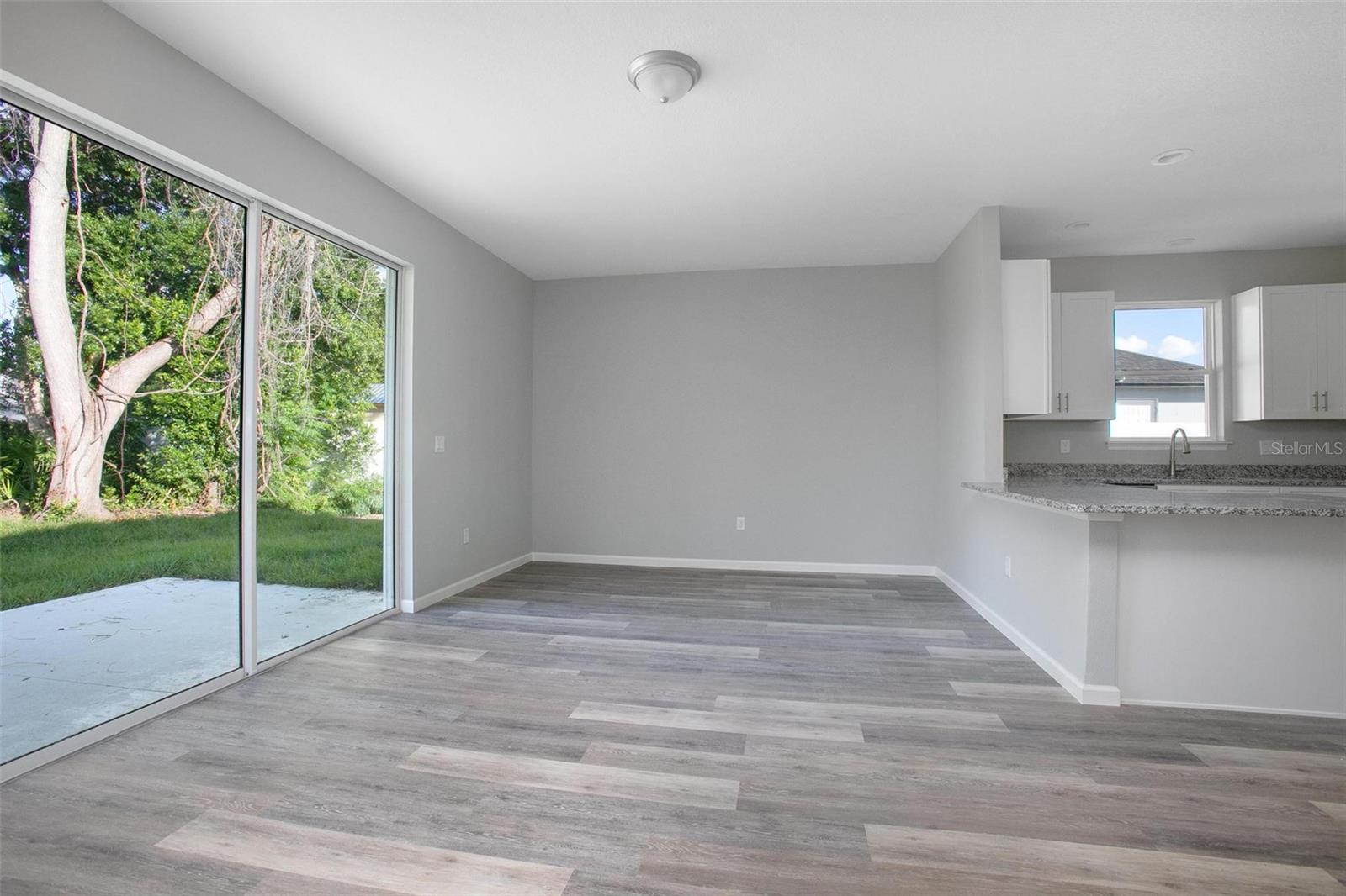 DELTONA LAKES UNIT 05 - Residential