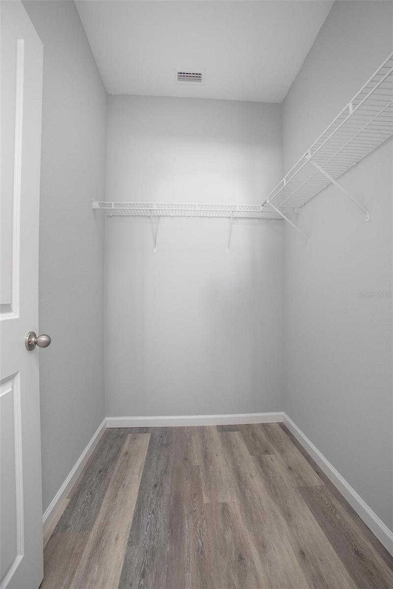 DELTONA LAKES UNIT 05 - Residential