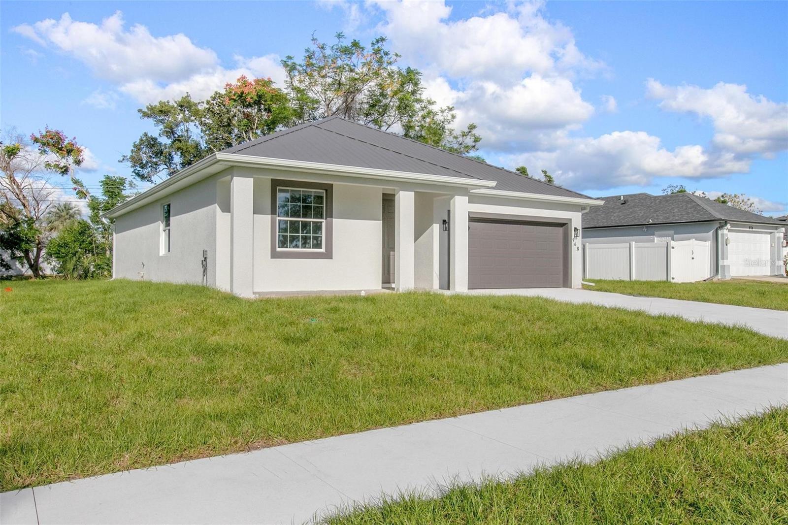 DELTONA LAKES UNIT 05 - Residential
