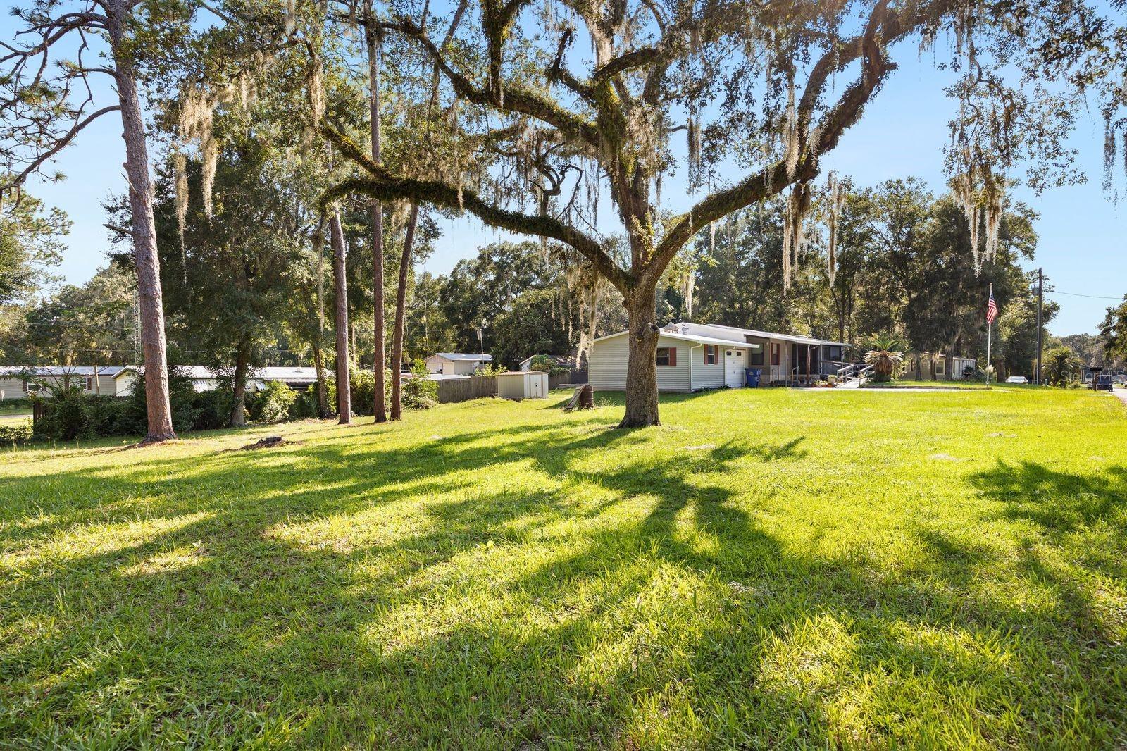 PINE LAKE - Residential